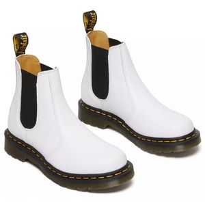Dr. Martens White Leather “Softy-T” 2976 Chelsea Boots 10